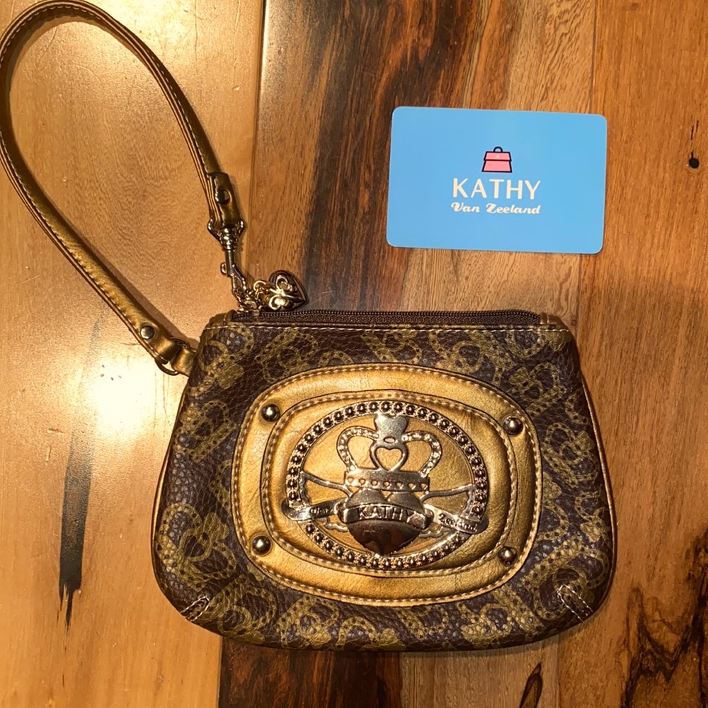 KATHY VAN ZEELAND WRISTLET GOLD~COMES WITH CHARM